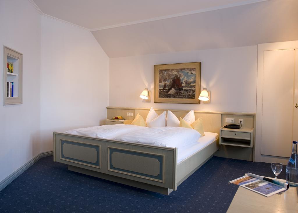 Hotel Friesenhof Wenningstedt-Braderup Quarto foto
