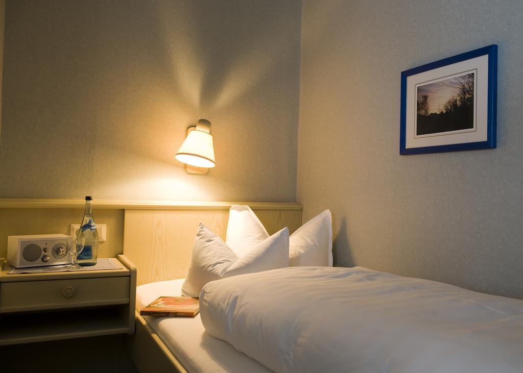 Hotel Friesenhof Wenningstedt-Braderup Quarto foto